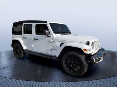 Used 2023 Jeep Wrangler Unlimited Sahara w/ Cold Weather Group