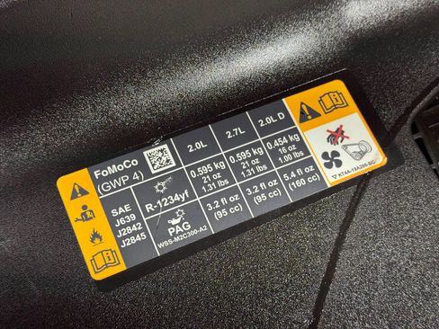 Used 2019 Ford Edge Titanium w/ Equipment Group 301A image 90