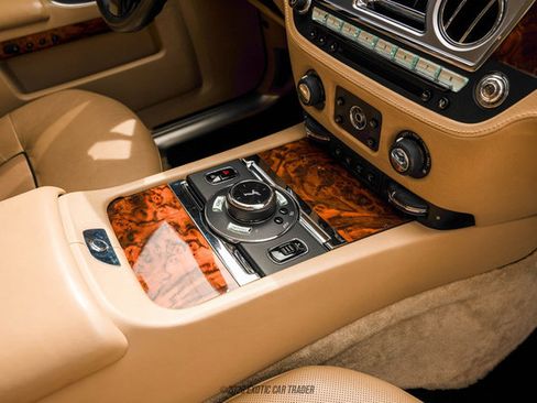 Used 2014 Rolls-Royce Ghost image 62