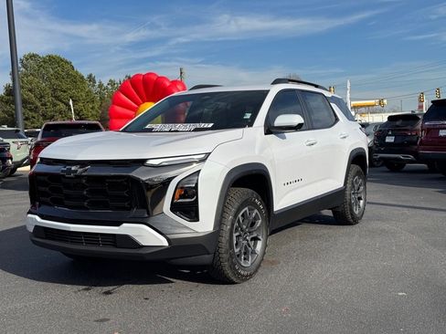 New 2026 Chevrolet Equinox ACTIV w/ Convenience Package III image 11