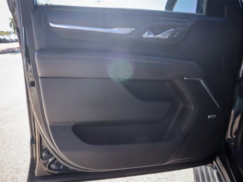 Used 2021 GMC Yukon Denali w/ Denali Ultimate Package image 21