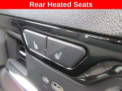 Used 2026 GMC Sierra 1500 AT4 w/ AT4 Premium Package AWD/4WD image 28