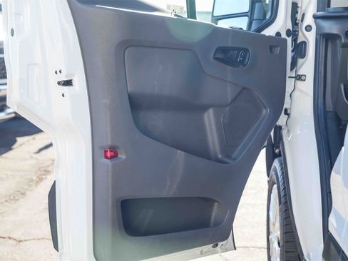 Used 2024 Ford Transit 250 Low Roof w/ Exterior Upgrade Package image 18