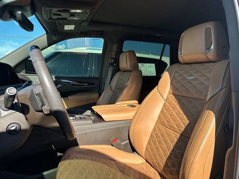 Used 2021 Cadillac Escalade Sport w/ Driver Assist Tech Package RWD image 8