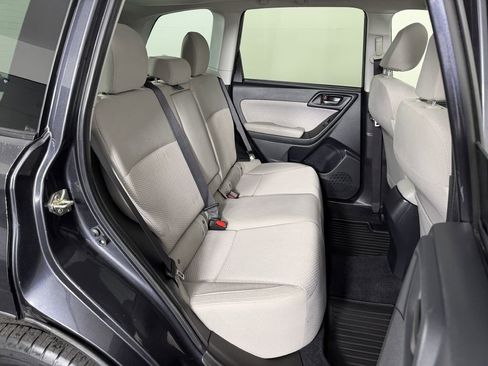 Used 2017 Subaru Forester 2.5i Premium w/ All-Weather Package AWD/4WD image 18