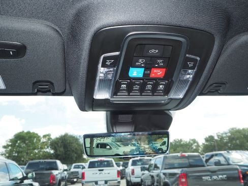 New 2026 RAM 1500 Limited image 24