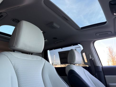 New 2026 Kia Carnival SX Prestige image 15