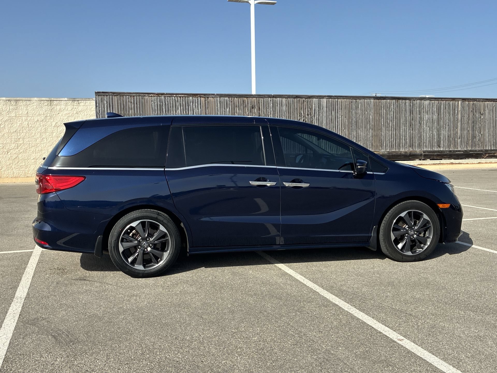 Certified 2022 Honda Odyssey Elite image 7