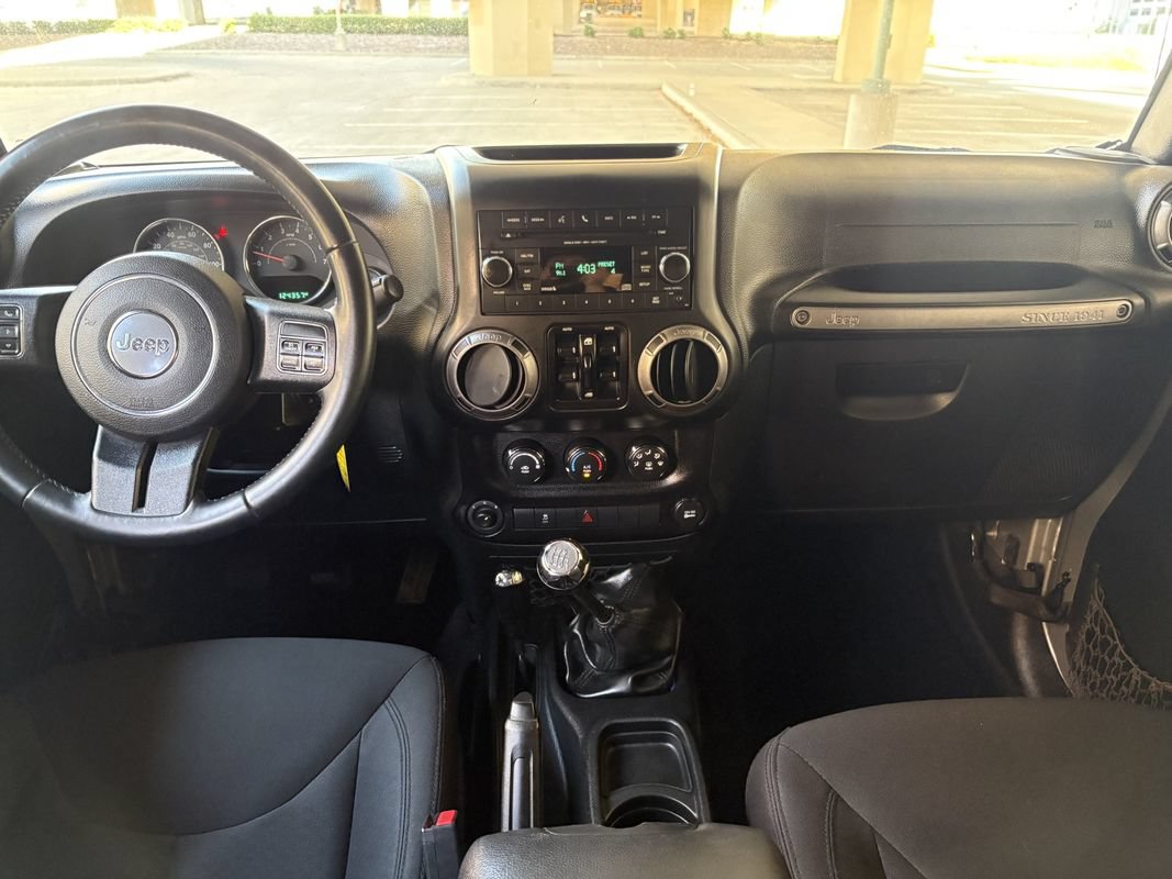 Used 2016 Jeep Wrangler Unlimited Sport w/ Quick Order Package 23S AWD/4WD image 11