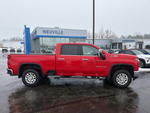 Used 2020 Chevrolet Silverado 2500 LTZ w/ LTZ Plus Package image 2