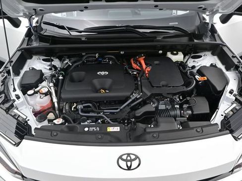 Used 2026 Toyota RAV4 SE AWD/4WD image 17