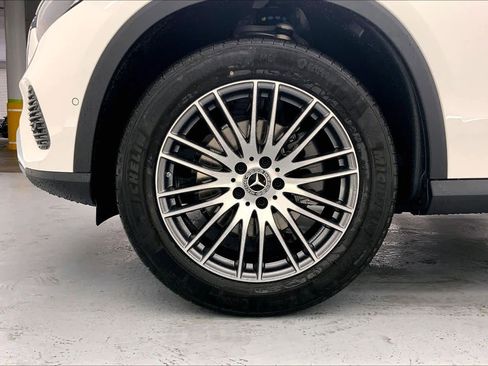 New 2026 Mercedes-Benz GLC 300 image 10