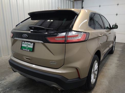 Used 2020 Ford Edge SEL w/ Convenience Package FWD image 9