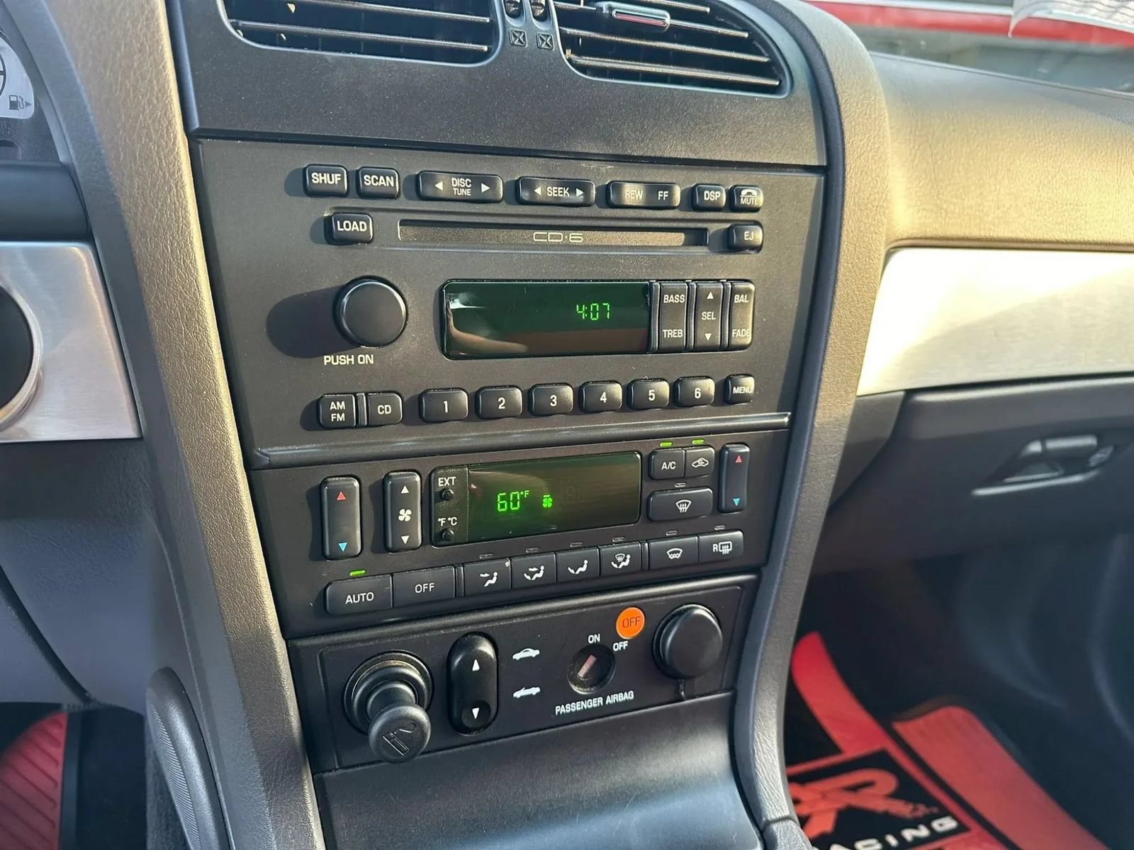 Used 2002 Ford Thunderbird RWD image 17