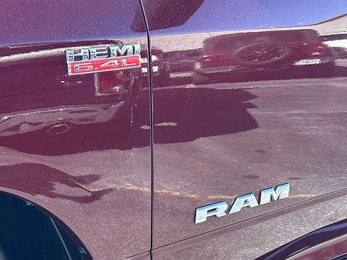 Used 2019 RAM 2500 Big Horn image 15