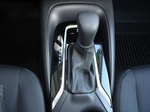 Certified 2024 Toyota Corolla LE w/ LE Convenience Package image 20