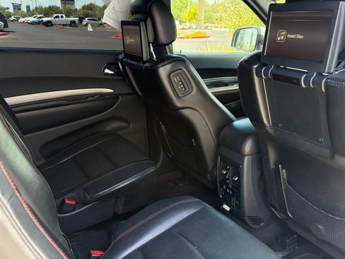 Used 2017 Dodge Durango R/T w/ Technology Group AWD/4WD image 14