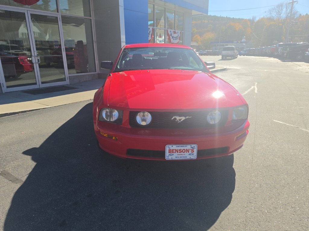 Used 2006 Ford Mustang GT RWD image 9