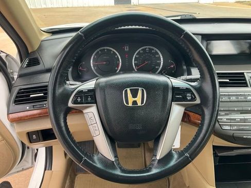 Used 2011 Honda Accord EX-L image 11