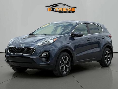 Used 2020 Kia Sportage LX w/ LX Popular Package AWD/4WD image 2