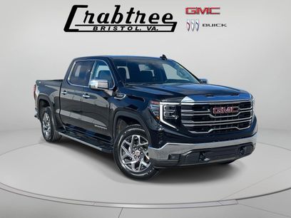 Used 2022 GMC Sierra 1500 SLT w/ SLT Convenience Package
