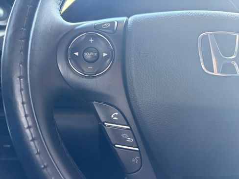 Used 2015 Honda Accord EX-L image 28