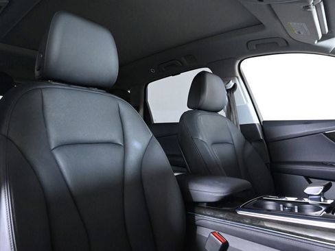 Used 2023 Audi Q7 3.0T Prestige AWD/4WD image 16