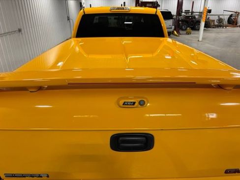 Used 2001 GMC Sierra 3500 4x4 Crew Cab w/ Off-Road Skid Plate Pkg image 13