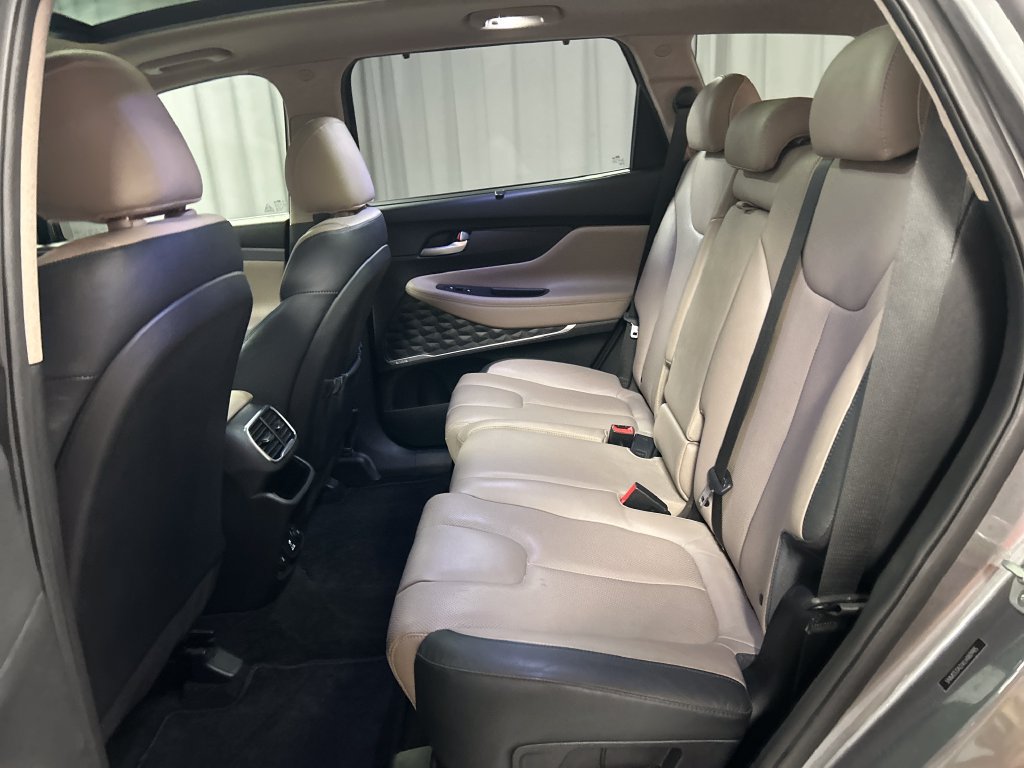 Used 2020 Hyundai Santa Fe Limited w/ Cargo Package FWD image 22