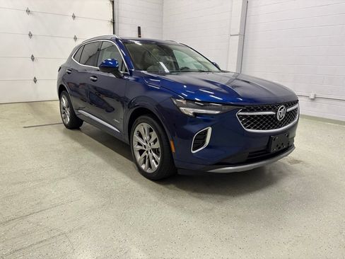 Used 2023 Buick Envision Avenir AWD/4WD image 2