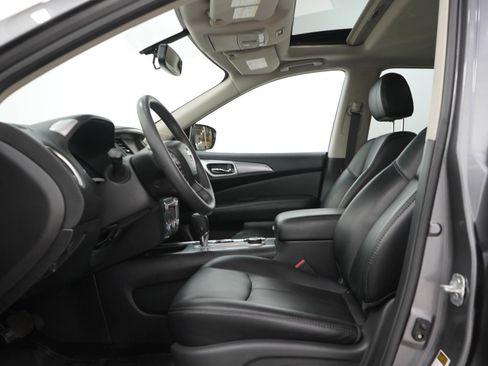 Used 2017 Nissan Pathfinder SL w/ SL Premium Package AWD/4WD image 26