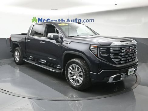 Used 2026 GMC Sierra 1500 Denali w/ Technology Package AWD/4WD image 2