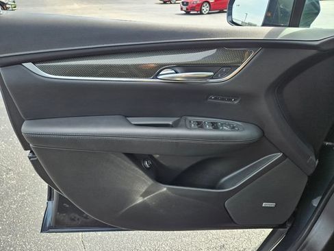 Used 2020 Cadillac XT5 Sportv AWD/4WD image 30