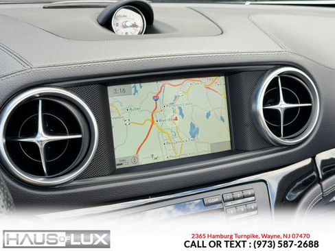 Used 2015 Mercedes-Benz SL 550 w/ White Arrow Edition image 34