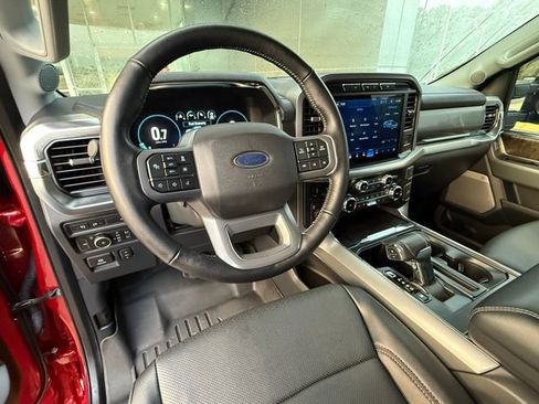 Used 2022 Ford F150 Lariat w/ Equipment Group 502A High image 10