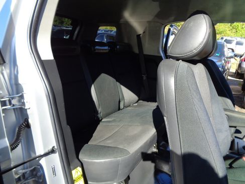 Used 2007 Toyota FJ Cruiser 2WD image 16