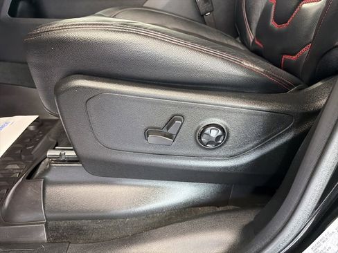 Used 2021 RAM 1500 Big Horn AWD/4WD image 9