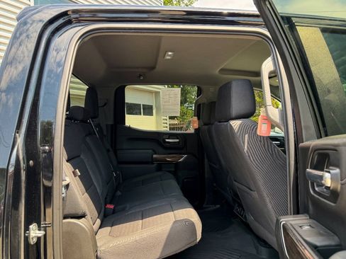 Used 2020 Chevrolet Silverado 1500 LT Trail Boss w/ Convenience Package AWD/4WD image 15