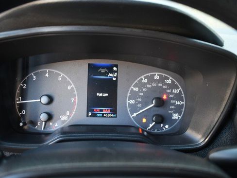 Certified 2024 Toyota Corolla LE image 31