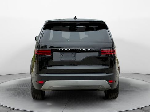 Used 2025 Land Rover Discovery S AWD/4WD image 6