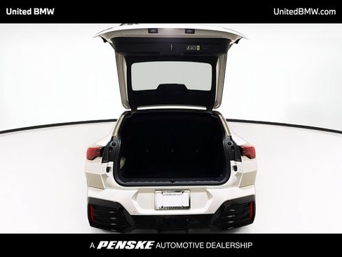 New 2026 BMW X2 xDrive28i w/ Technology Package AWD/4WD image 14