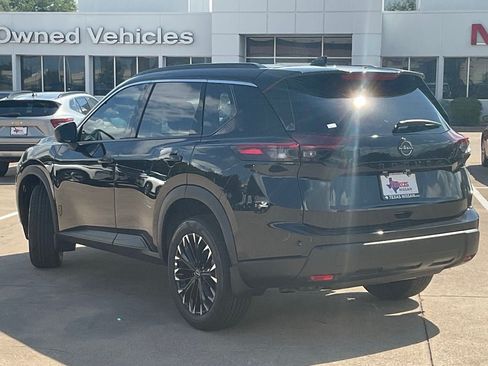 New 2026 Nissan Rogue Dark Armor FWD image 6