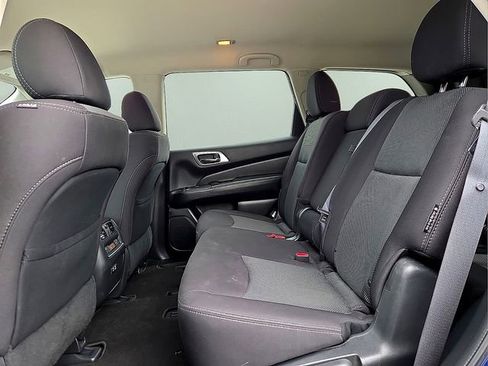 Used 2020 Nissan Pathfinder SV FWD image 14