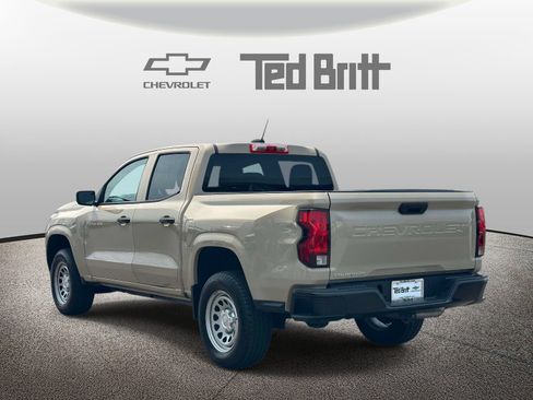 Used 2024 Chevrolet Colorado W/T RWD image 6