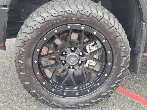 Used 2024 Nissan Titan PRO-4X w/ Pro-4x Utility Package image 14