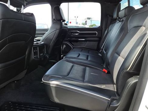 Used 2023 RAM 1500 Laramie AWD/4WD image 6