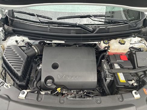 Used 2023 Chevrolet Traverse RS w/ LPO, Floor Liner Package AWD/4WD image 31