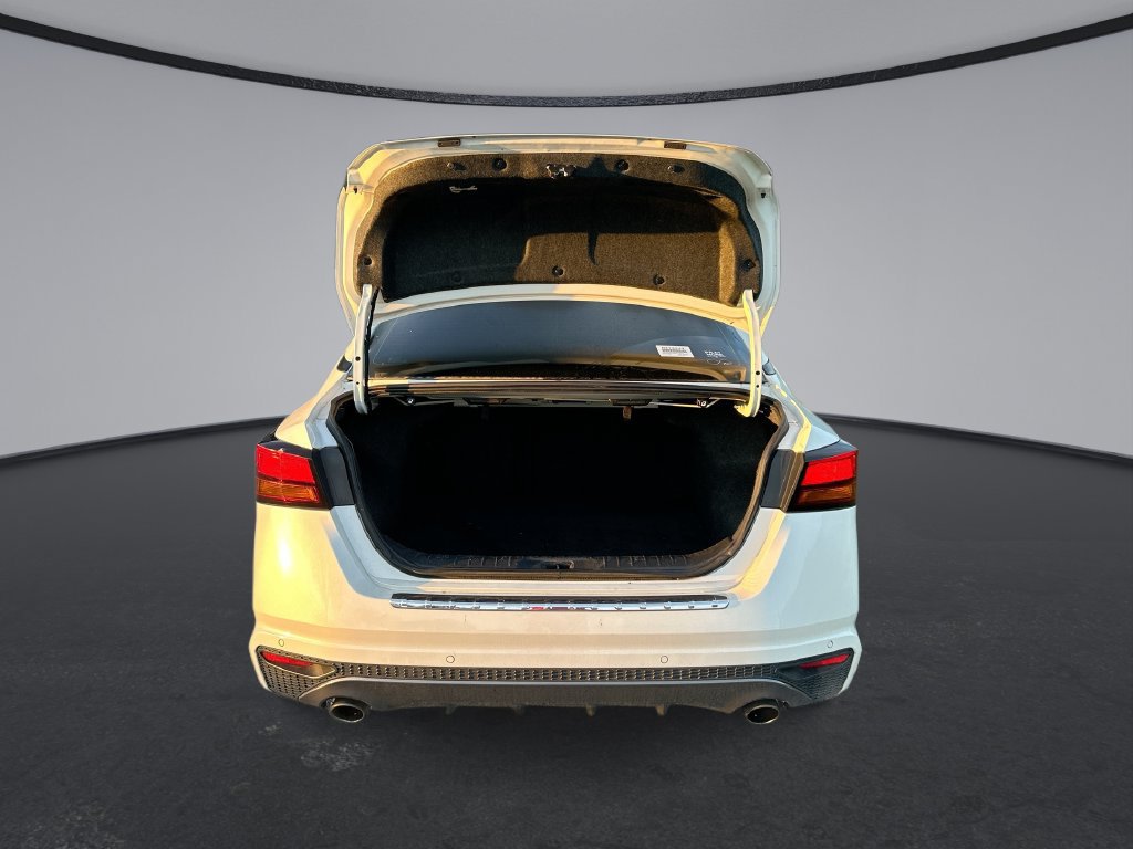 Used 2022 Nissan Altima 2.5 SR FWD image 30