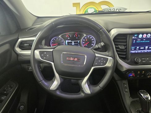 Certified 2019 GMC Acadia SLT w/ Black Edition FWD image 15