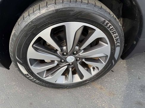 Used 2018 Buick Encore Essence AWD/4WD image 8